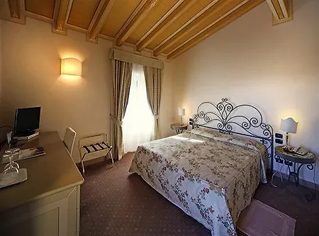 Hotel Romantik Relais Mirabella 4*