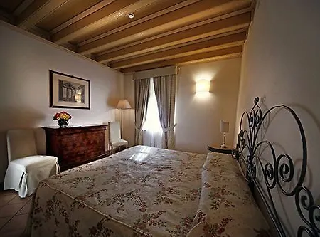 Romantik Relais Mirabella 4* Iseo