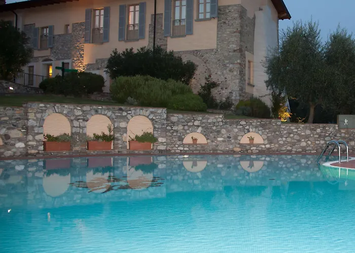 Otel Romantik Relais Mirabella 4*