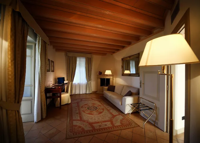 Otel Romantik Relais Mirabella 4*